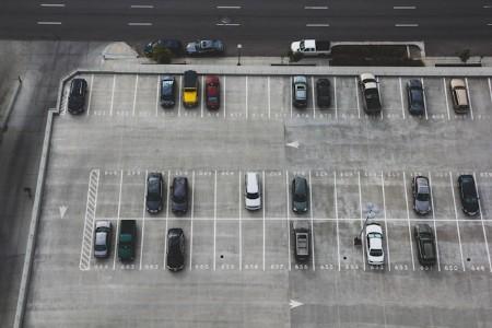 Kontrola dostępności wolnych miejsc parkingowych