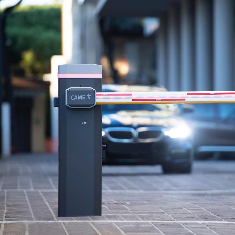 Automatyczne szlabany parkingowe marki CAME